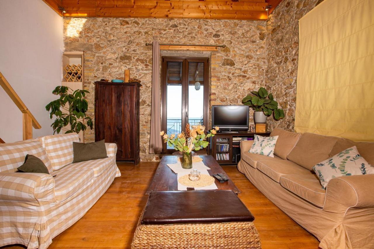 Seaview Stone Apartment In Ipsos Beach 外观 照片